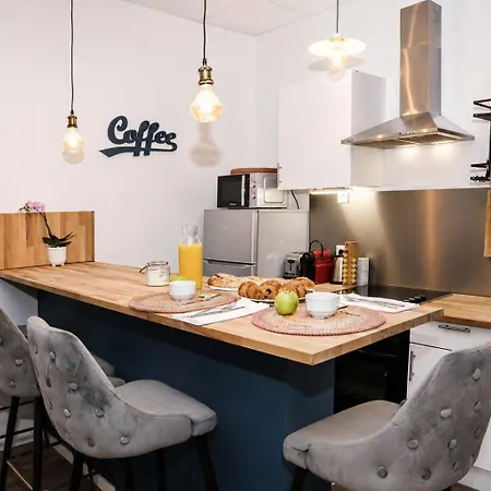 Apartment Cocon Cosy Flat - Hyper-centre Senlis (Oise)